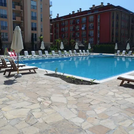 Sun & Sea Apartment *