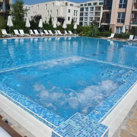 Sun & Sea Apartment *